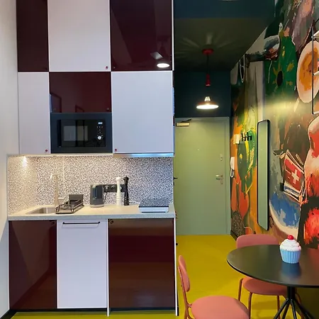 Km Rent Lodz, Pomorska 10 アパート *