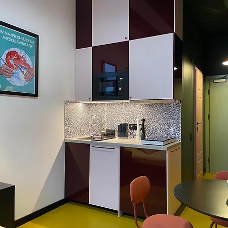 Km Rent Lodz, Pomorska 10 アパート *